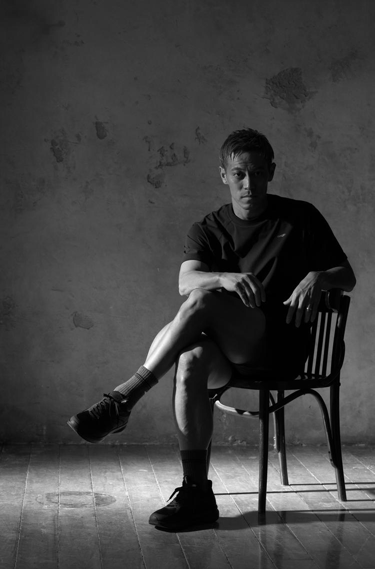 mgh core4 シャツ　パンツ　ソックス　シューズ4点セットXL 本田圭佑 mgh core4 シャツ パンツ ソックス シューズ4点セットXL 本田圭佑 mgh